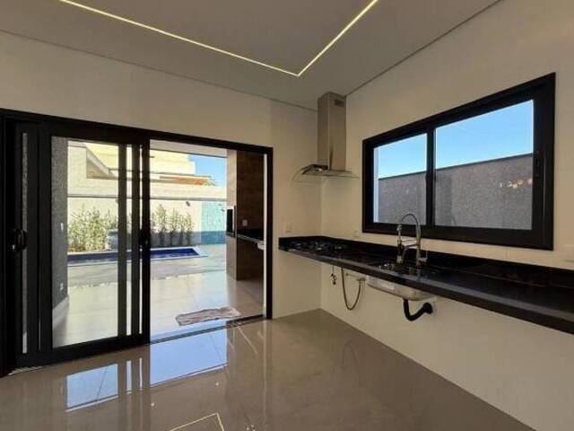 Casa em condomínio para Venda em Sorocaba - 4
